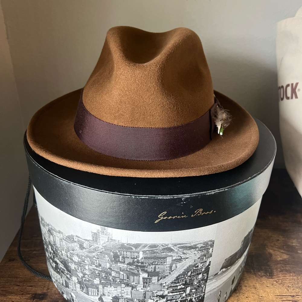 Goorin Bros. Brown Fedora Hat with Ribbon